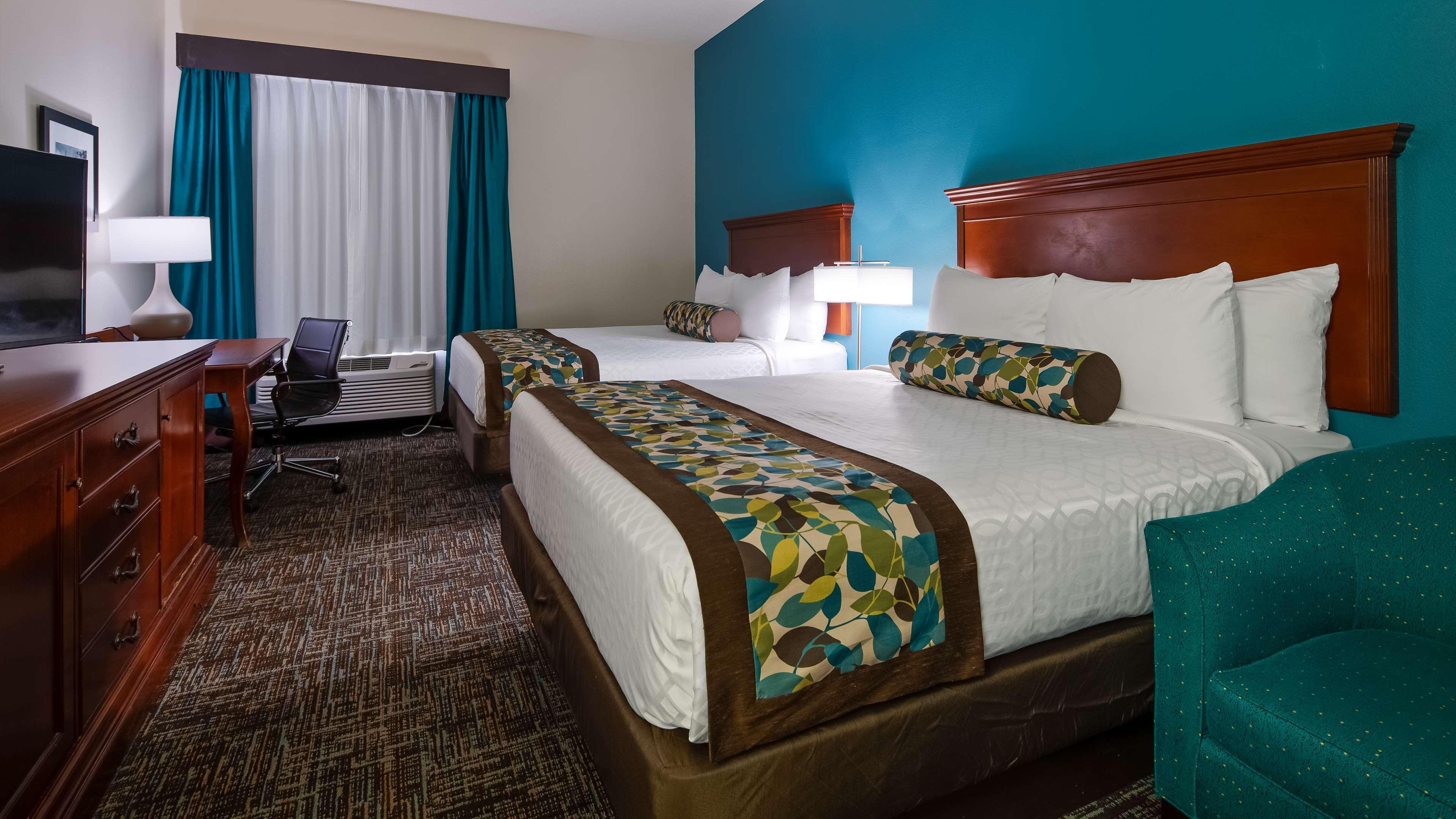 Best Western Plus The Charles Hotel Saint Charles Exterior photo
