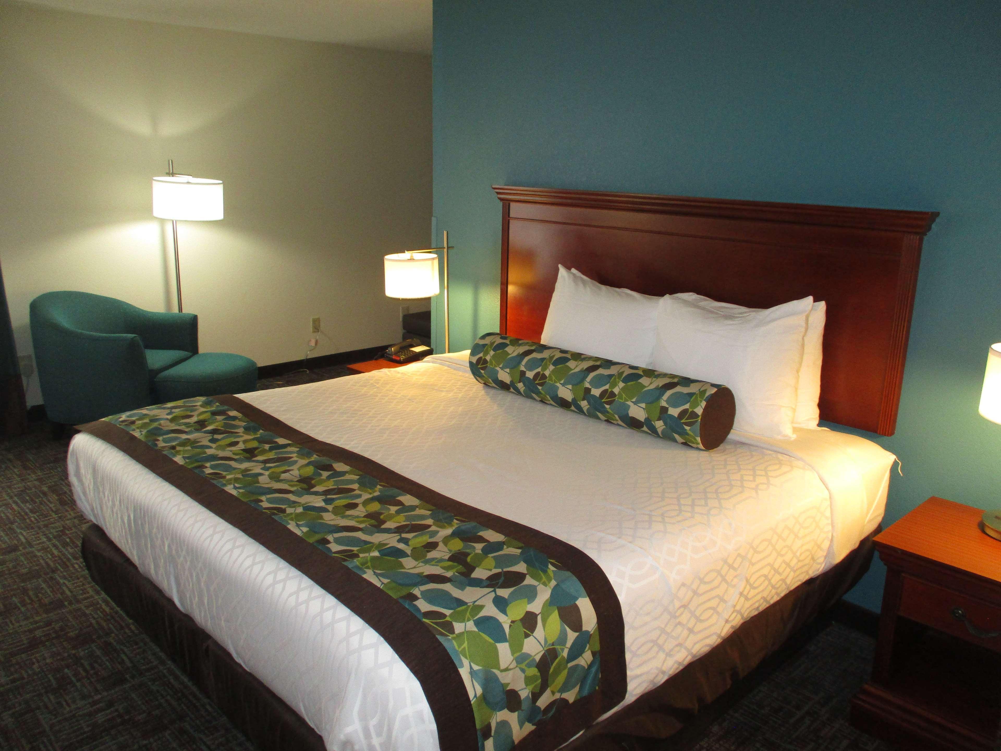 Best Western Plus The Charles Hotel Saint Charles Exterior photo