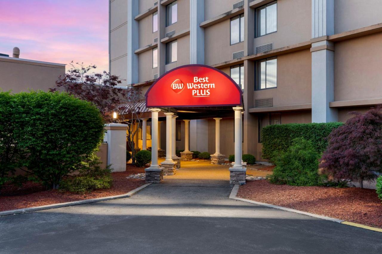 Best Western Plus The Charles Hotel Saint Charles Exterior photo